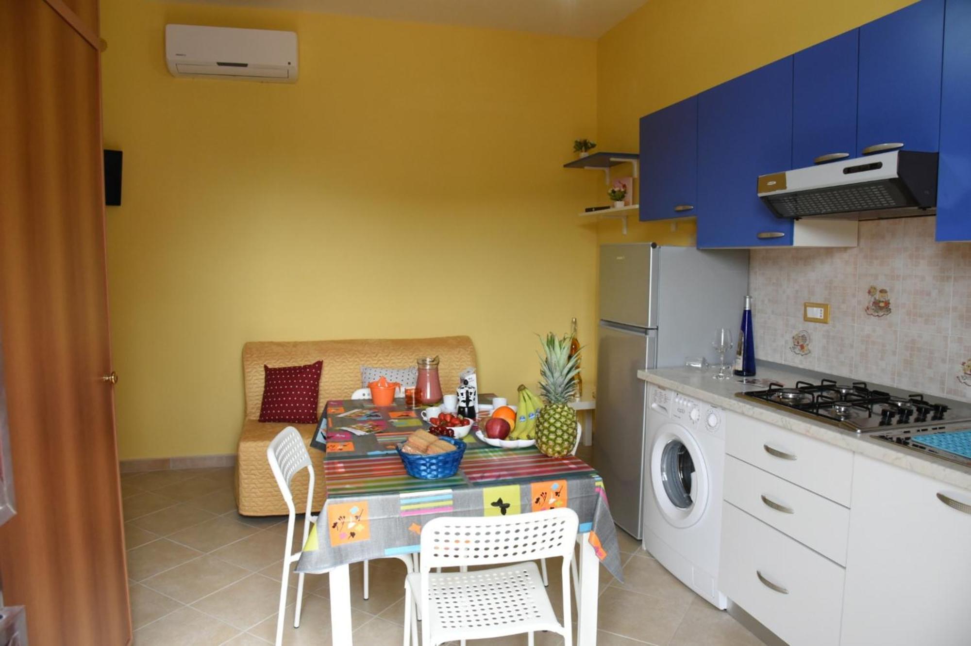 Cosy Apartment In Capaccio Paestum 45 Sqm Fenced Garden Exterior photo